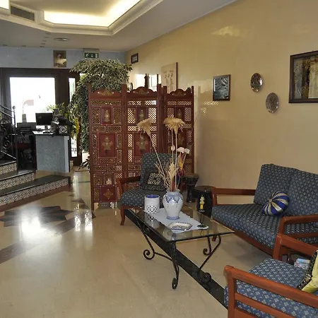 Al-tair Hotel 2*