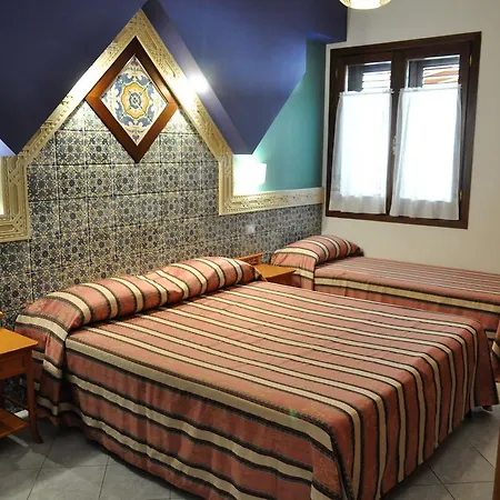 Hotel Al-tair 2*