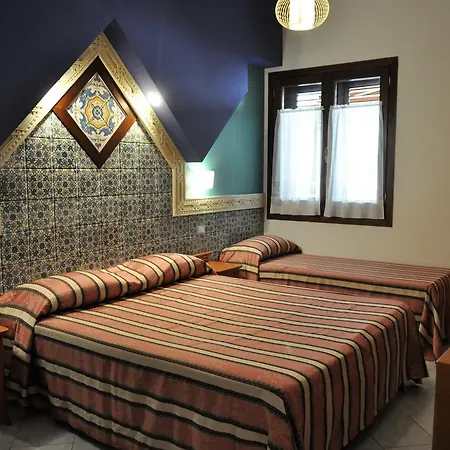Hotel Al-tair 2*