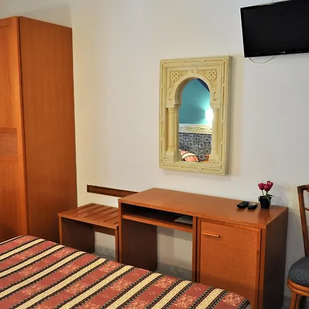 Al-tair Hotel 2*